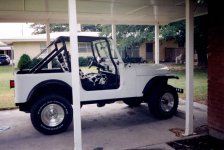1983 Jeep v1.0 Passenger.jpg