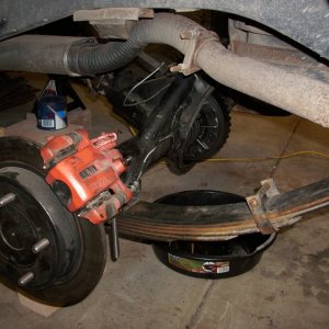 jeep parking brake calipers.jpg