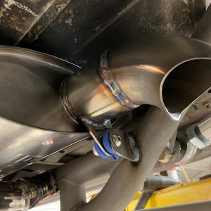 Exhaust 3.jpg